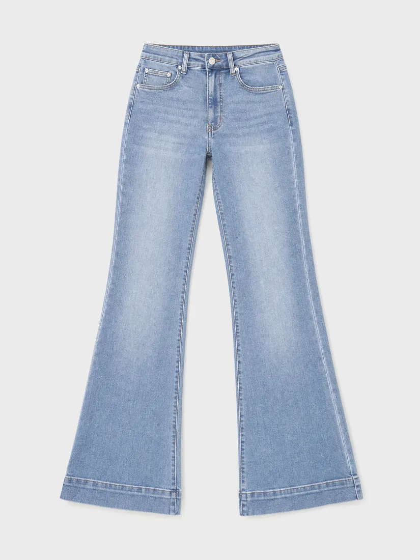Style H3851 view 4