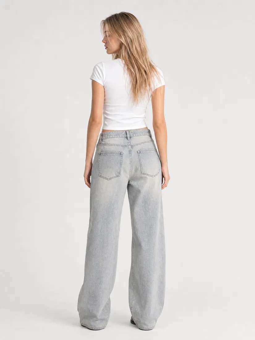 Style JA36 view 2